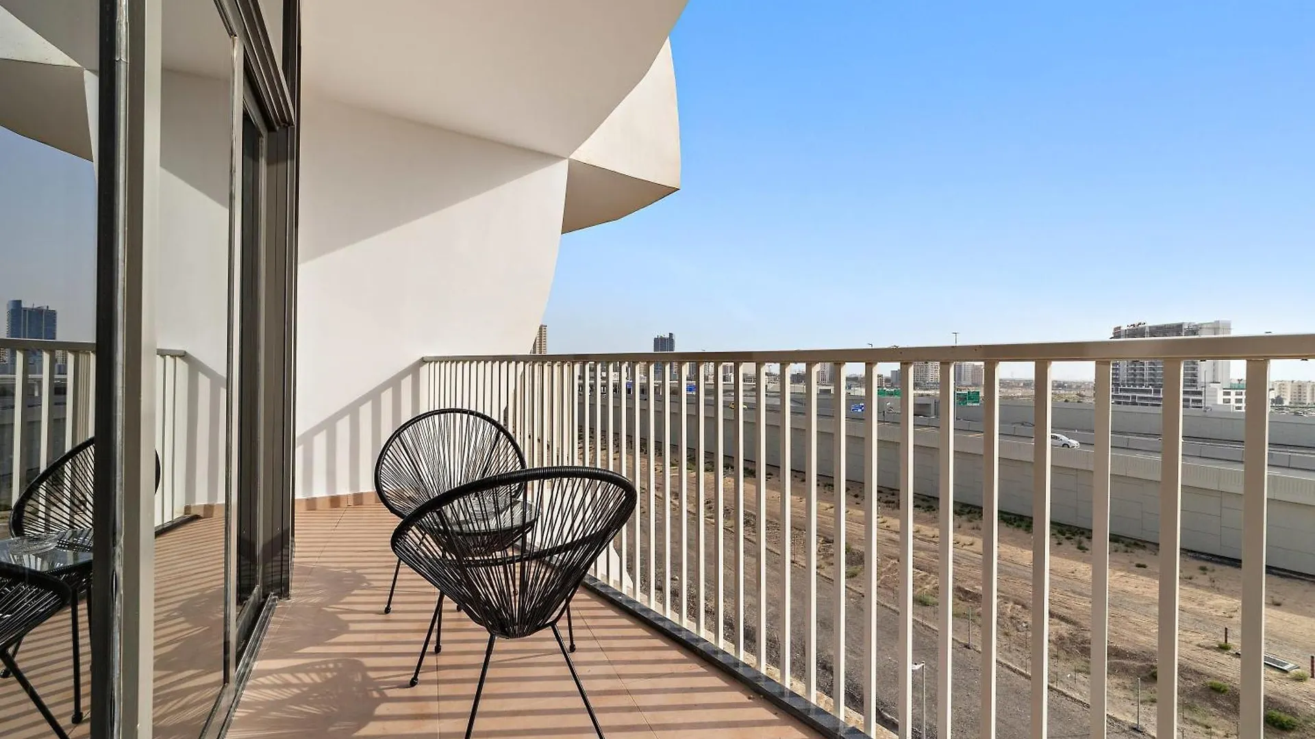 Silkhaus Chic Luxury Studio Opposite Silicon Oasis Shopping Mall Dubaj Apartman